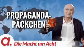 Die Macht um Acht (119) “Propaganda-Päckchen” by apolut